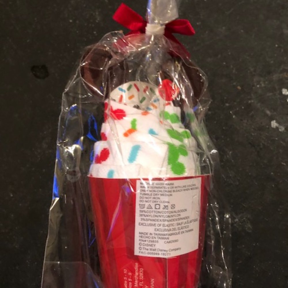 NWT Rainbow socks in cupcake container